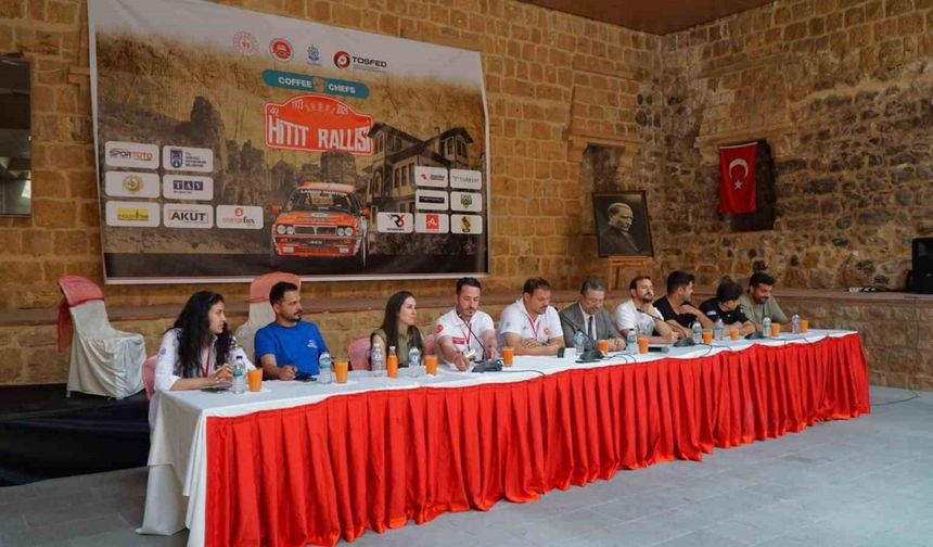 Ralli pilotları öğrencilerle buluştu