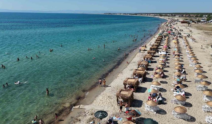 Saros Körfezi sahillerine Kurban Bayramı’nda tatilci akını