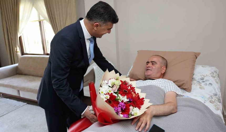 Şener’den şehit aileleri ve gazilere vefa ziyareti