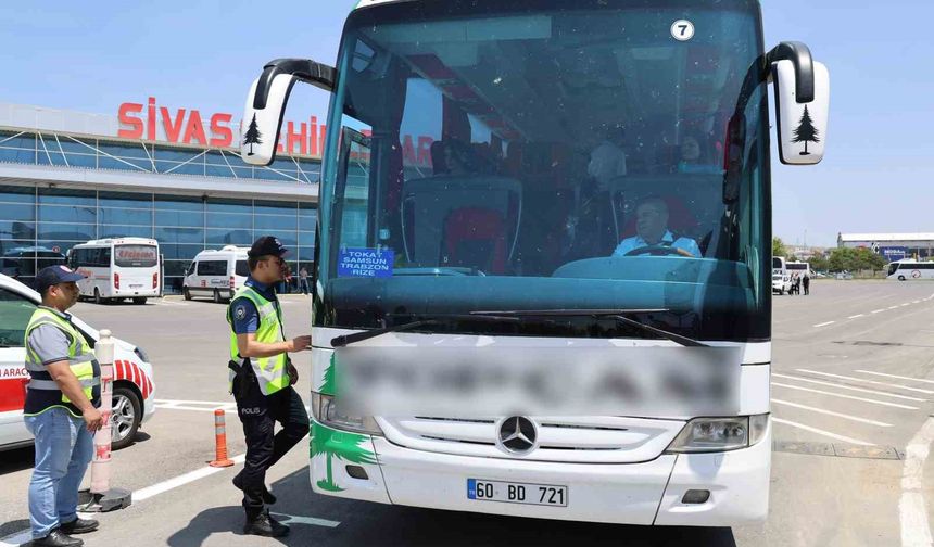 Sivas’ta bayram öncesi trafik denetimleri arttı
