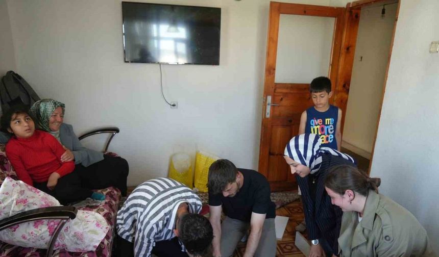 Üniversite öğrencilerinden özel bireyler ve aileleri için bayram öncesinde anlamlı proje