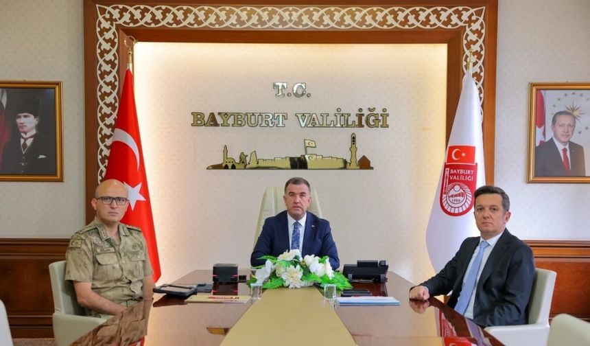 Vali Eldivan Asayiş ve Güvenlik Toplantısı’na katıldı