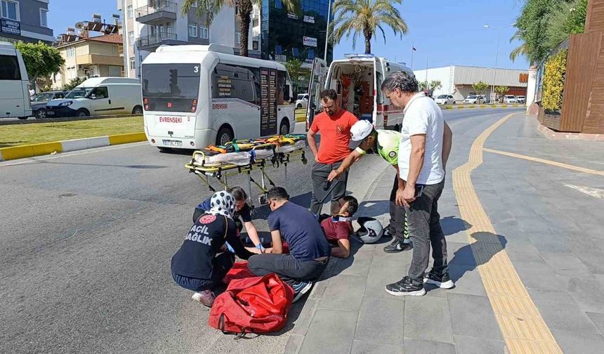 Yola taşan su kazaya neden oldu, motosiklet sürücüsü yaralandı