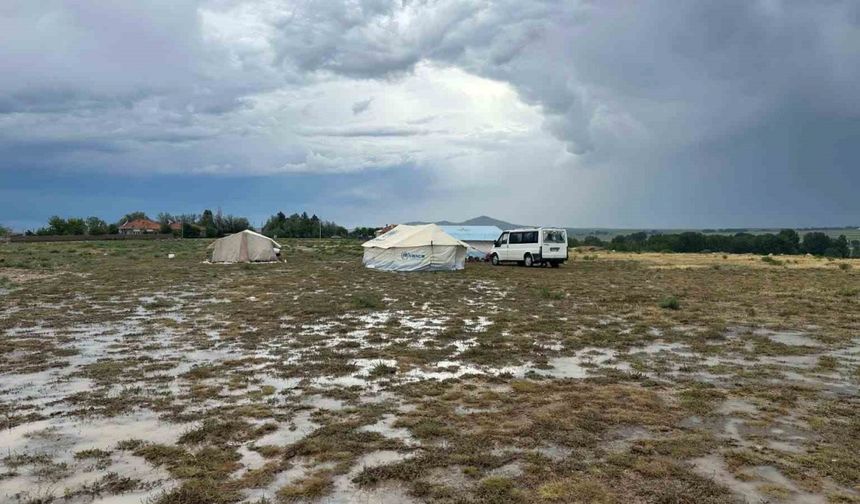 Yozgat’ta şiddetli yağış sele neden oldu