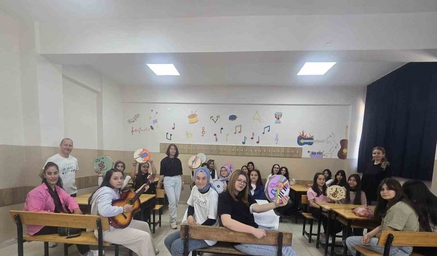 Zübeyde Hanım MTAL’de Müzik Sınıfı oluşturuldu