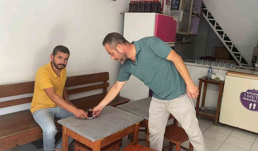 Burada siyaset konuşmak yasak