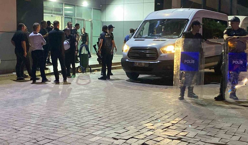 Düğünde iki taraf arasında "oyun" kavgası: 25 gözaltı