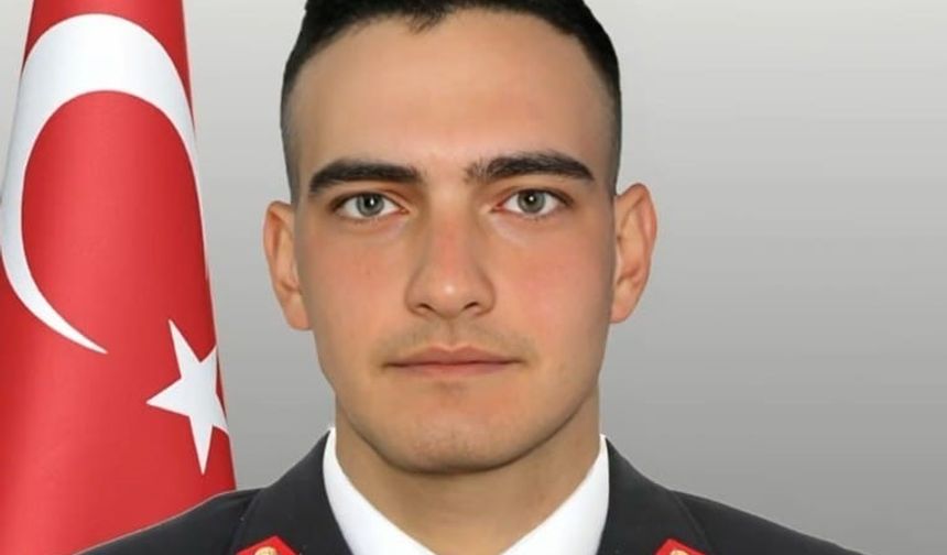 İçişleri Bakanı Yerlikaya: "Şırnak İl Jandarma Komutanlığı emrinde görevli 1 asker şehit oldu"