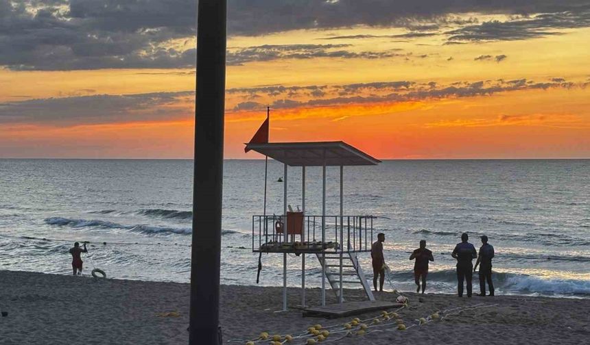 İnkumu’nda deniz akıntısı paniği