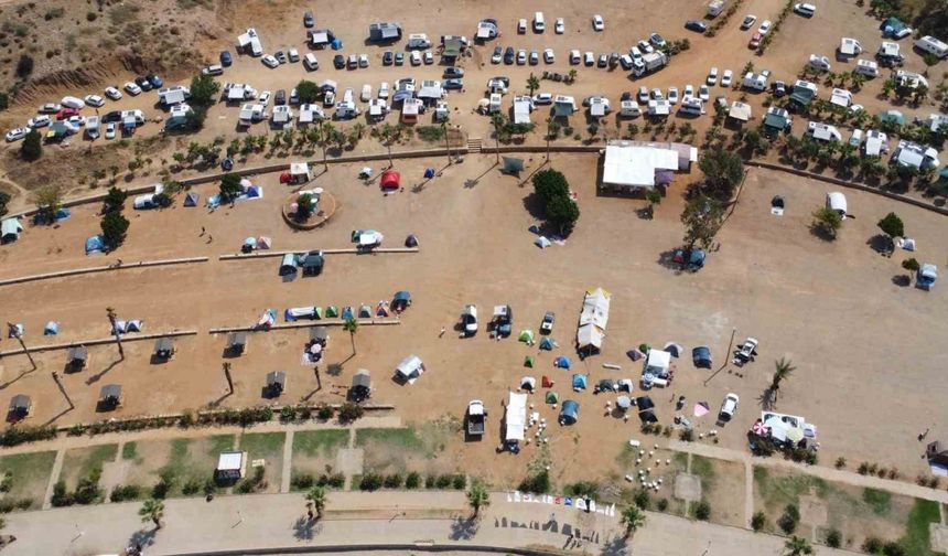 Kamp kuruldu, deniz biyoçeşitliliği dalışlarla izlendi