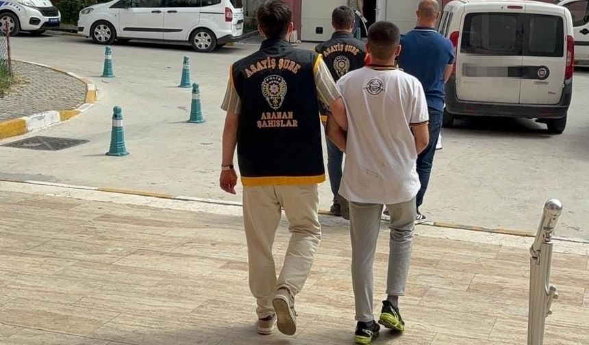 Manisa’da 24 saatlik uygulamada 20 aranan şahıs yakalandı