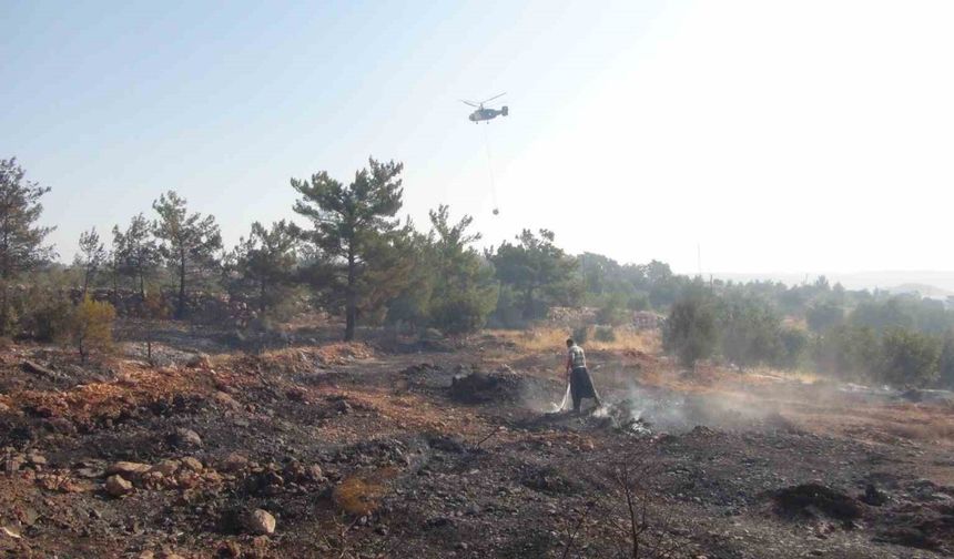 Mersin’deki orman yangınına 3 helikopter ve arazözlerle müdahale ediliyor