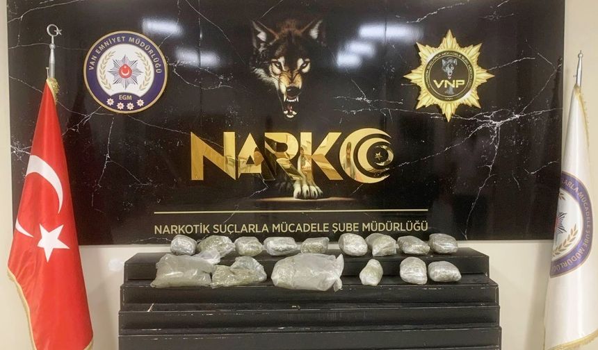 Van’da 10 kilo 120 gram skunk maddesi ele geçirildi