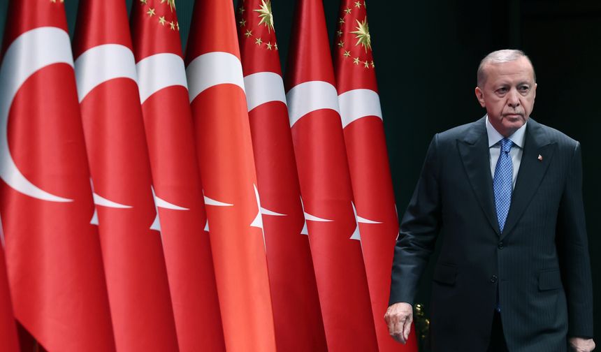 Cumhurbaşkanı Erdoğan: "Ülkemizin çeşitli ayak oyunlarıyla denklem dışına itilmesine asla müsaade etmeyeceğiz"