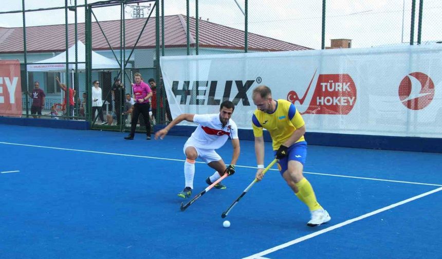 Açık Alan Hokeyi Erkekler Avrupa Şampiyonası 3’te Ukrayna şampiyon oldu