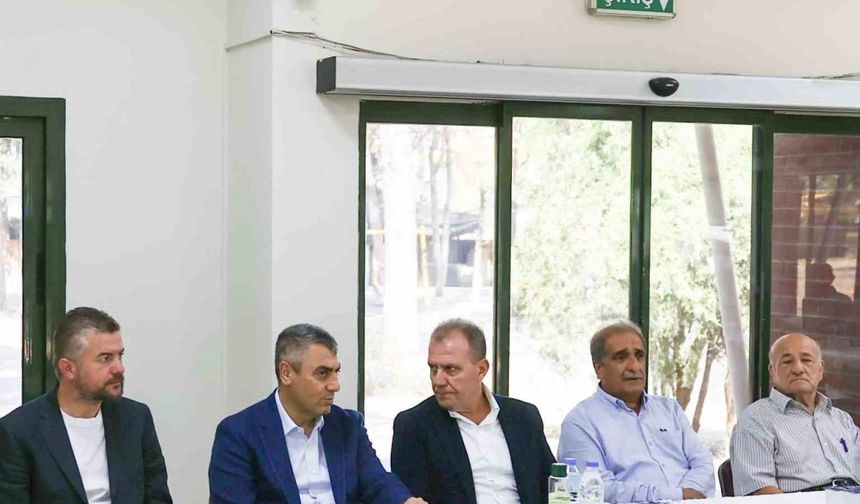 Babası vefat eden Vali Toros’a taziye ziyareti