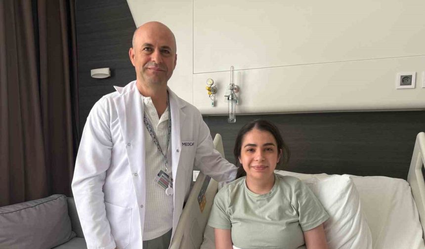 Boğazından su bile geçmiyordu, başarılı bir operasyonla yeniden yemek yiyebildi