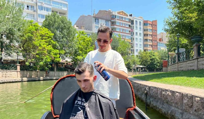 Dükkanda değil su üzerinde saç tıraşı
