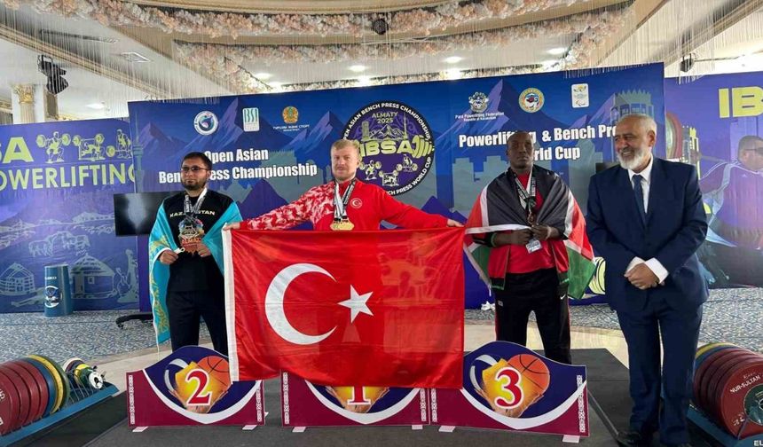Görme Engelli Dünya Şampiyonu Çevik: "İstiklal Marşı’nı okutmak büyük hedeflerimdendi"