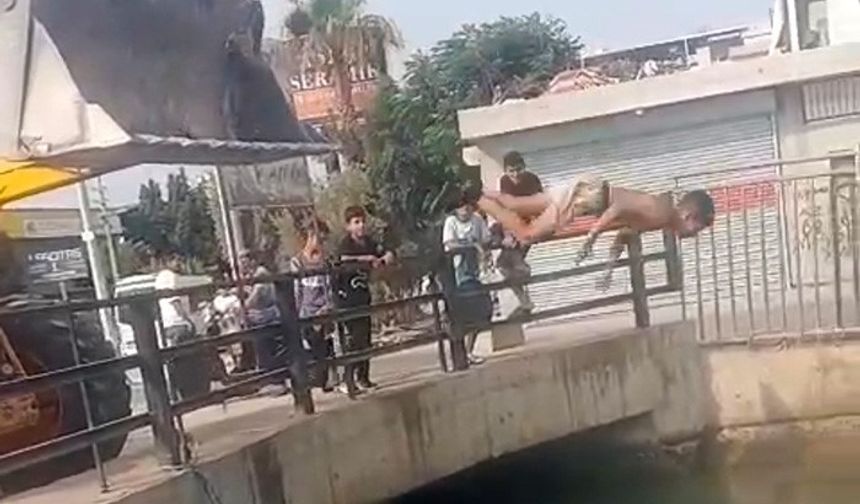 İş makinesi çocuklar için tramplen oldu