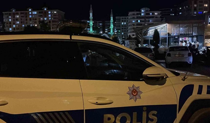 Konya’da kafede bıçaklı kavga: 1 yaralı