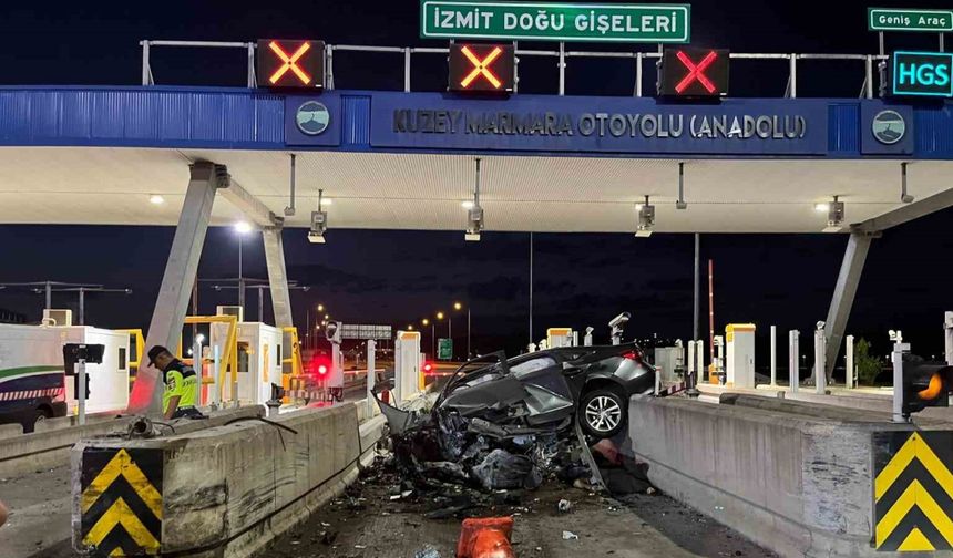 Kuzey Marmara Otoyolu’nda gişelerde feci kaza: Üst düzey yönetici hayatını kaybetti