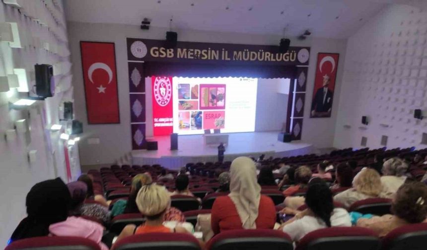 Mersin polisinin bilgilendirme faliyetleri sürüyor