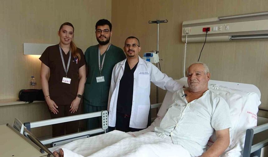 Mersin Şehir Hastanesinde ilk hibrit aort operasyonu başarıyla gerçekleştirildi