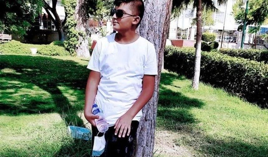 Mersin’de denize giren 16 yaşındaki çocuk boğuldu