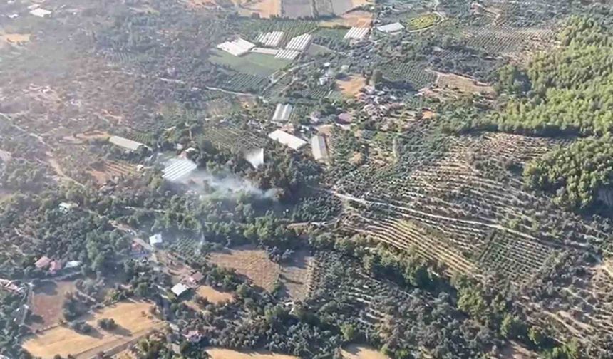 Seydikemer’deki orman yangını büyümeden söndürüldü