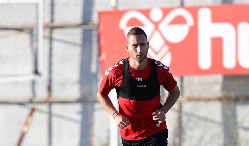 Sivasspor’da Simic, Sabah FC’ye transfer oldu
