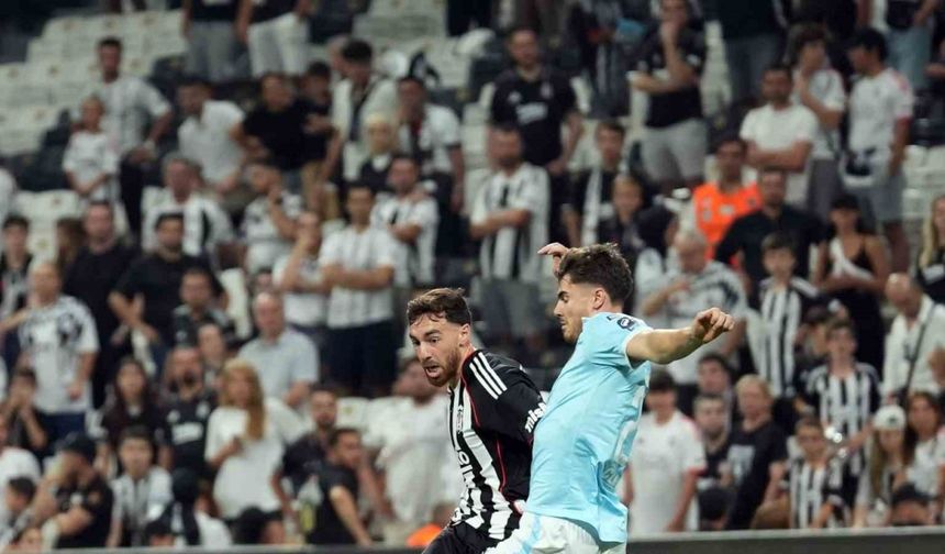 UEFA Konferans Ligi: Beşiktaş: 1 - St. Patrick’s: 2 (İlk yarı)
