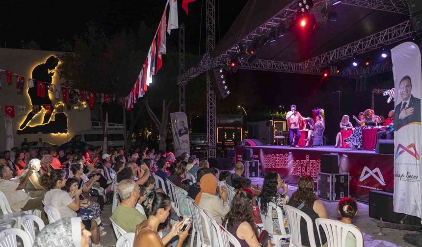 ‘Angara Gazinosu’ oyununa Mersin’de tam not