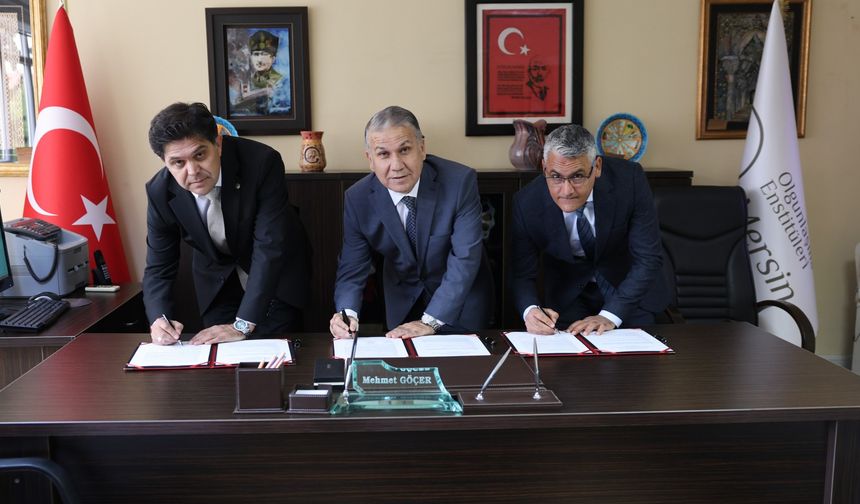 Mersin’de Anlamlı İş Birliği: Geleneksel Motifler Geleceğe Taşınıyor!