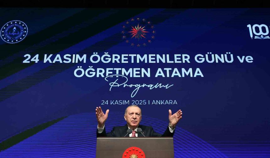 Cumhurbaşkanı Erdoğan: 'Büyürken çocuklarımıza ve gençlerimize bizim yaşadığımız dünyayı empoze ederek bir yere varamayız'