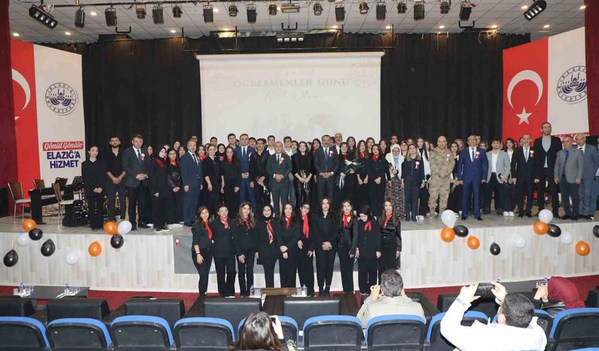 Elazığ'da Öğretmenler Günü kutlandı