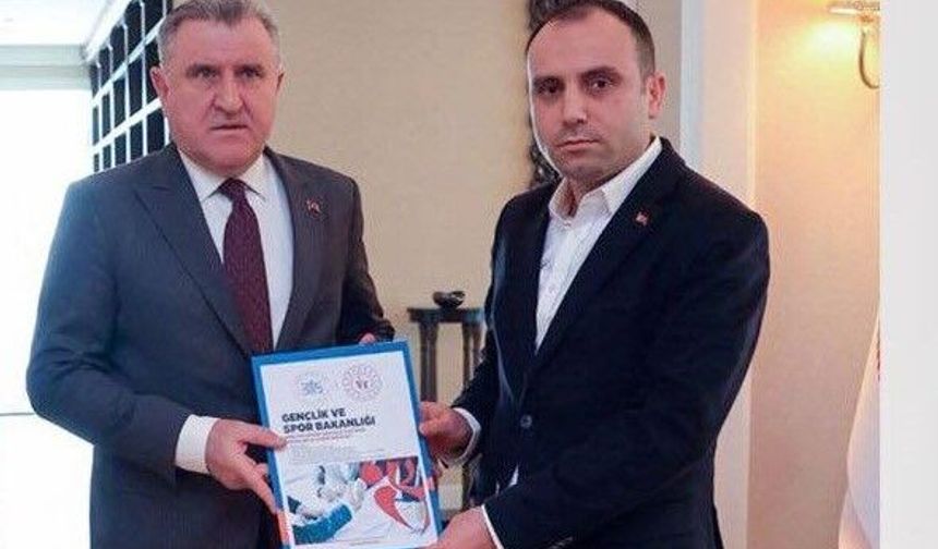 Memur Taleplerine Yakın İlgi: Bakan Bak’tan Çözüm Odaklı Mesajlar