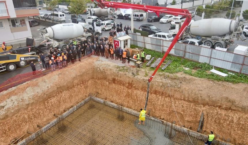 Tarsus'ta cami temeli atıldı