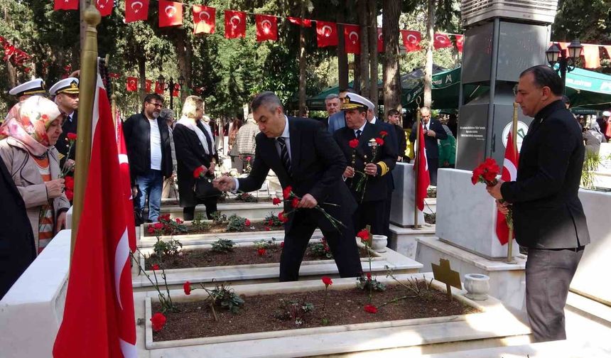 Mersin’de Çanakkale Zaferi’nin 111. Yılında Şehitler Dualarla Anıldı