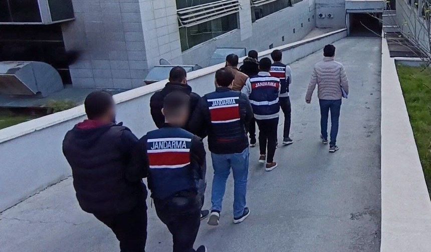 Mersin'de DEAŞ operasyonu: 3 tutuklama