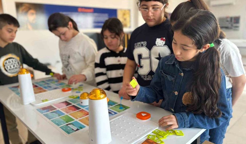 Yaparak Yaşayarak Öğrenme Merkezi öğrencilerin yeni eğitim durağı oldu