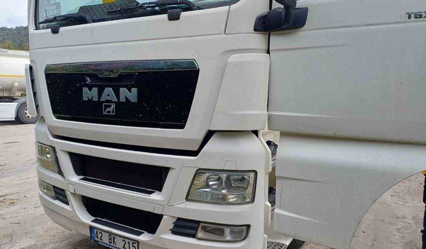 Akaryakıt istasyonunda şüpheli ölüm