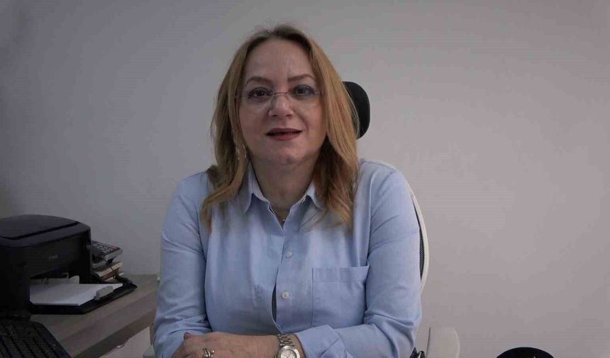 Doç. Dr. Ayhan Babaroğlu: 'Sürekli ekranla vakit geçiren çocuklarda beyin gelişimi dengesiz ilerleyebilir'