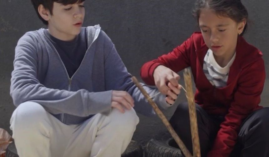 Genç oyuncu Mustafa Konak'ın başrolünde yer aldığı 'Yerçekimi' ne ödül