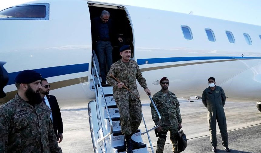 Pakistan Genelkurmay Başkanı Munir'den Tahran'a ziyaret
