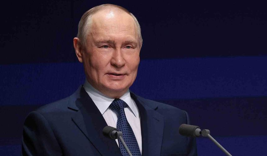 Putin: 'Kiev yönetimi Rusya'nın zaferini nasıl resmileştireceğini düşünüyor'