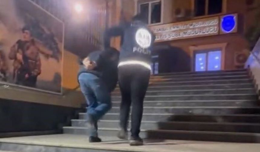 Sosyal medyada polis yeleği giyerek yayın yapan şahıs gözaltına alındı