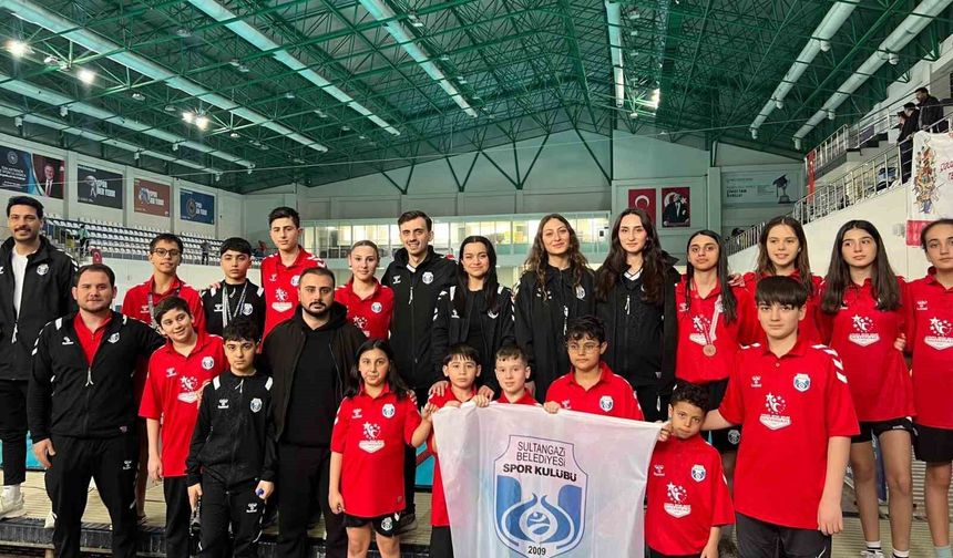 Sultangazi Belediyesi Spor Kulübü, 5 madalya ile tarihinde bir ilki yaşadı