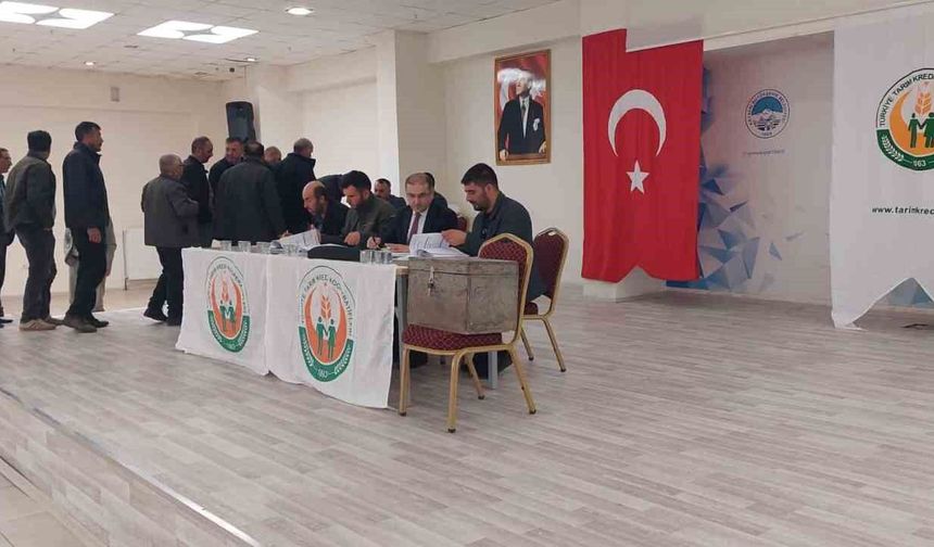 Tomarza Tarım Kredi Kooperatifinde Başkan Tezcan gücen tazeledi