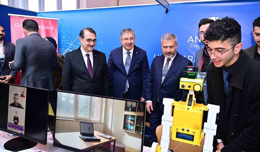 'Uluslararası Eskişehir Yapay Zekâ Zirvesi' düzenlendi